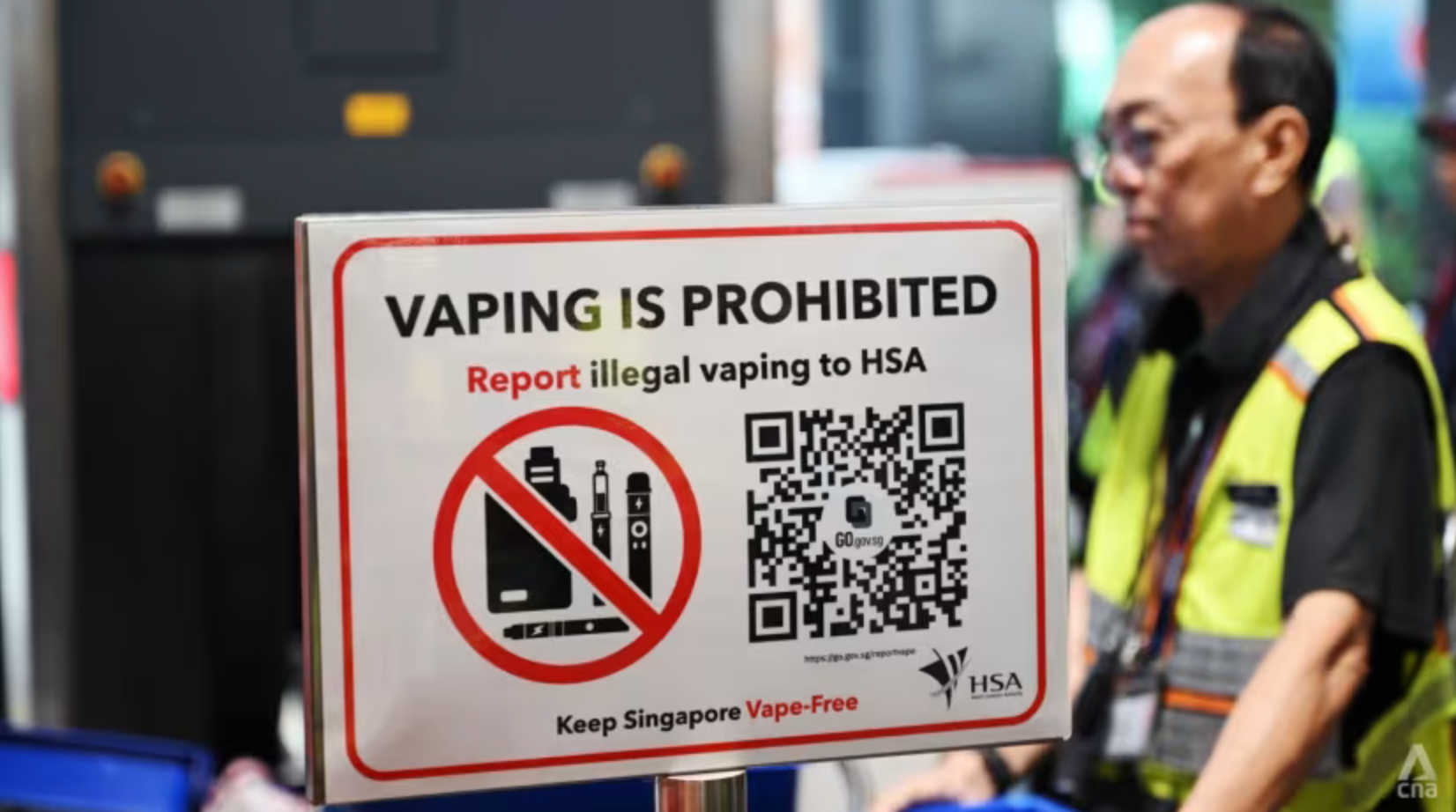 Сингапур улс электрон тамхийг  хар тамхитай ижил хэмжээнд үзэж, шийтгэл ноогдуулахаа зарлалаа